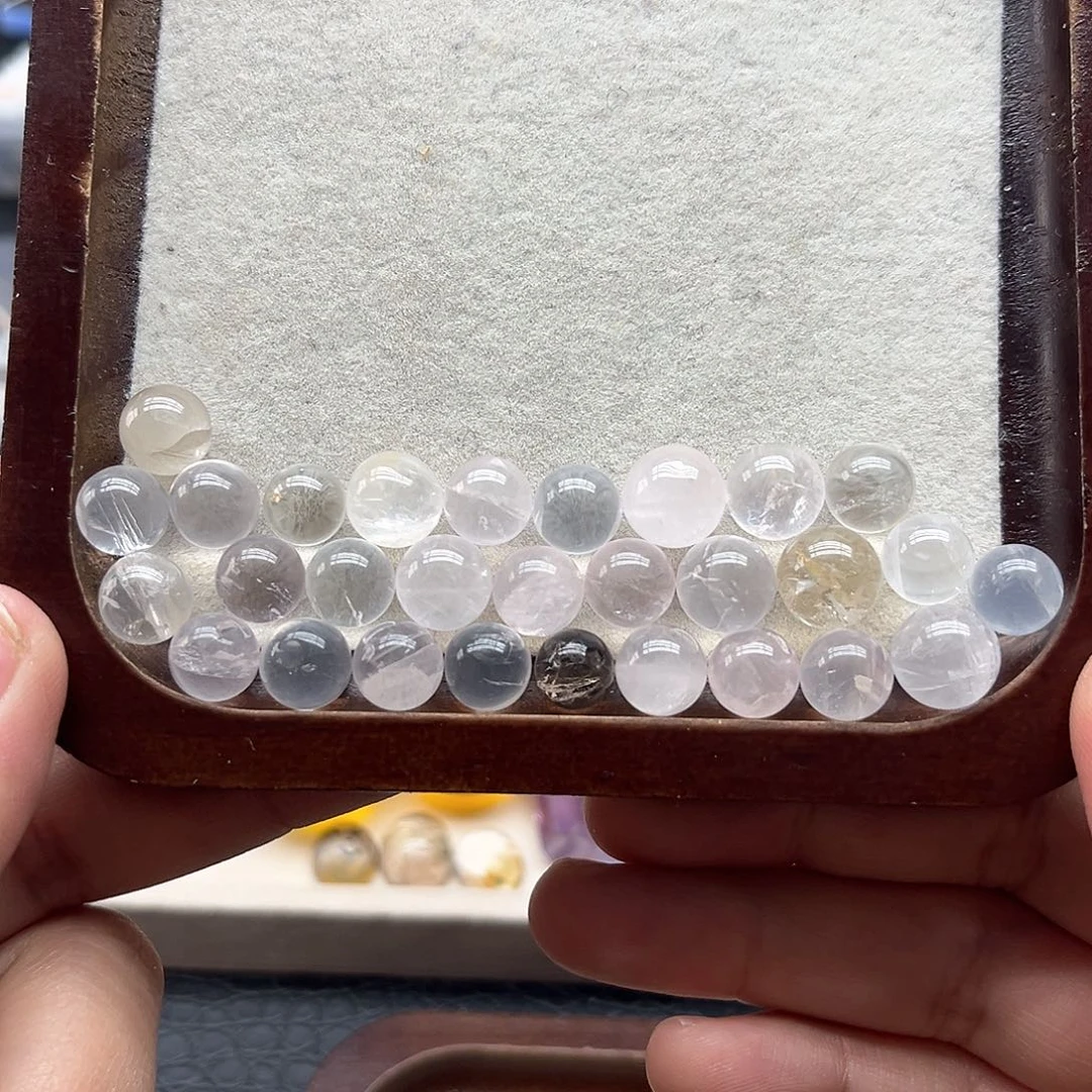 未镶嵌水晶珠宝半成品66 粉水、白水、茶水（一盘）