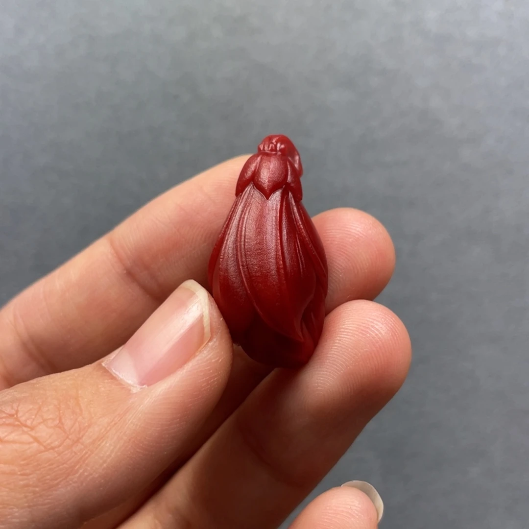 南红玛瑙未镶嵌配饰玉兰花