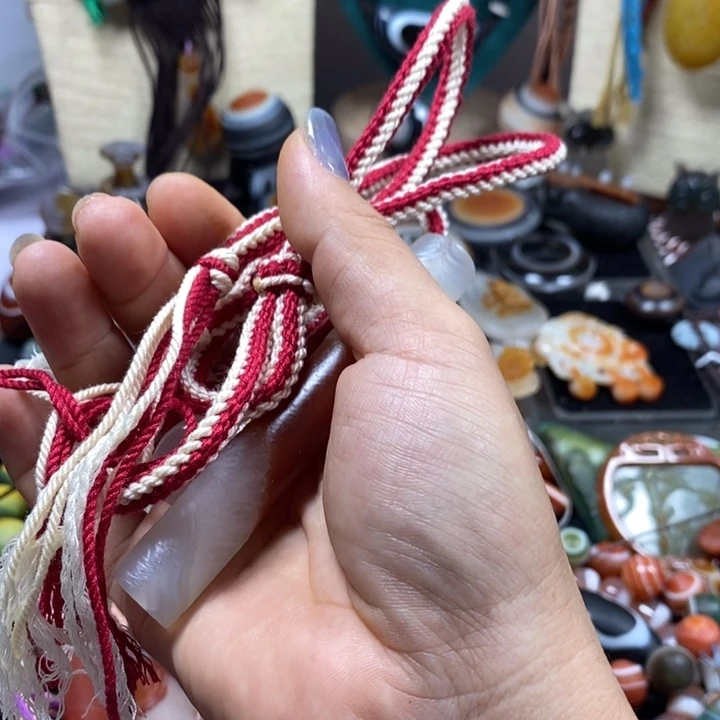 小***慧未镶嵌颈饰玛瑙/玉髓