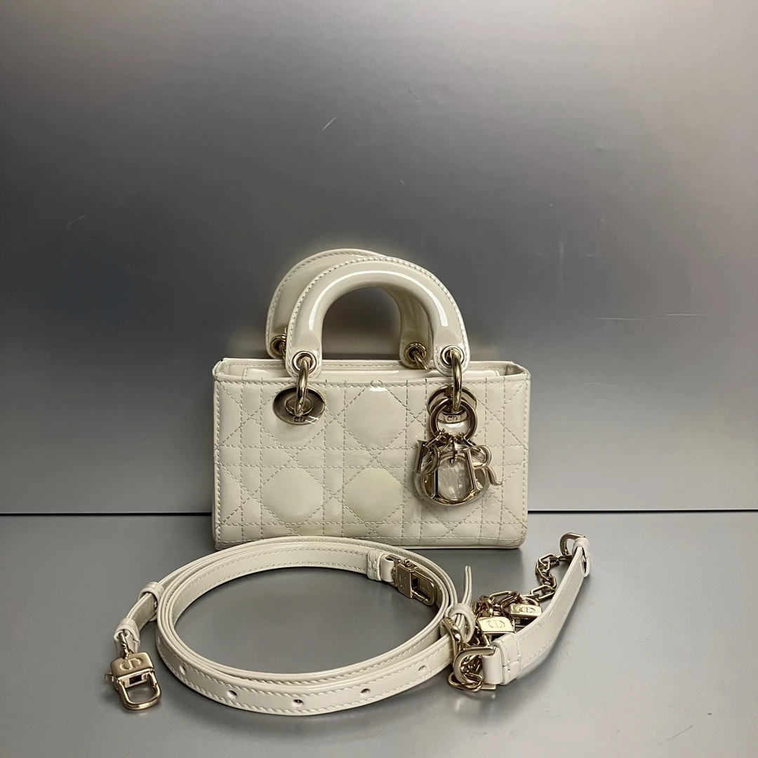 99新 DIOR/迪奥 迪奥 戴妃横版漆皮迷你 99新