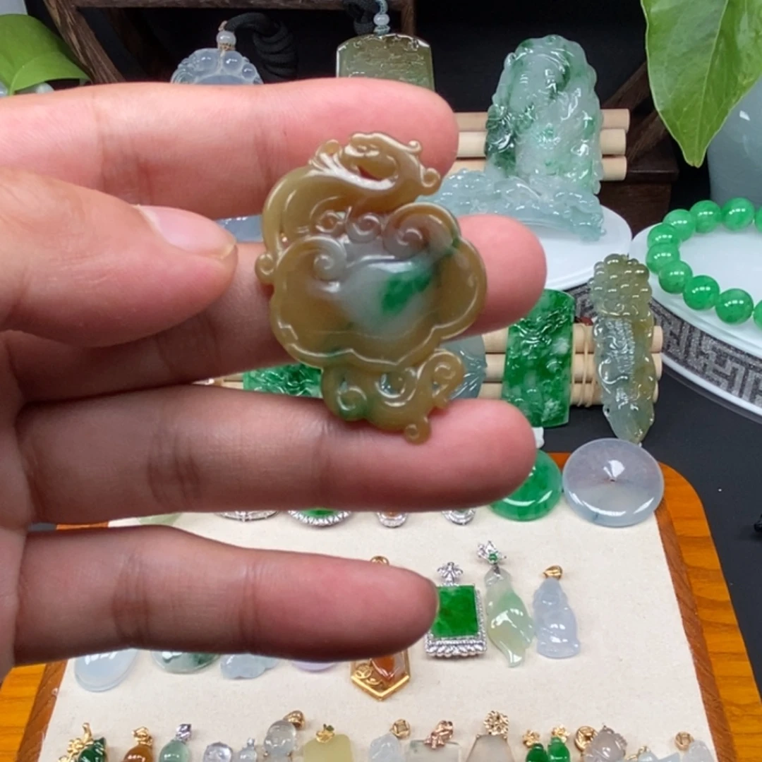 颈饰未镶嵌翡翠仿古
