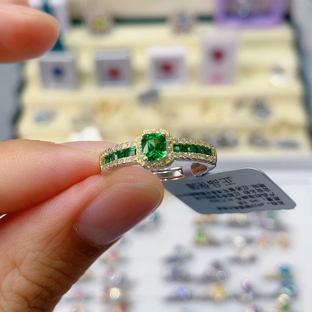 石榴石（沙弗莱）银S925镶嵌戒指