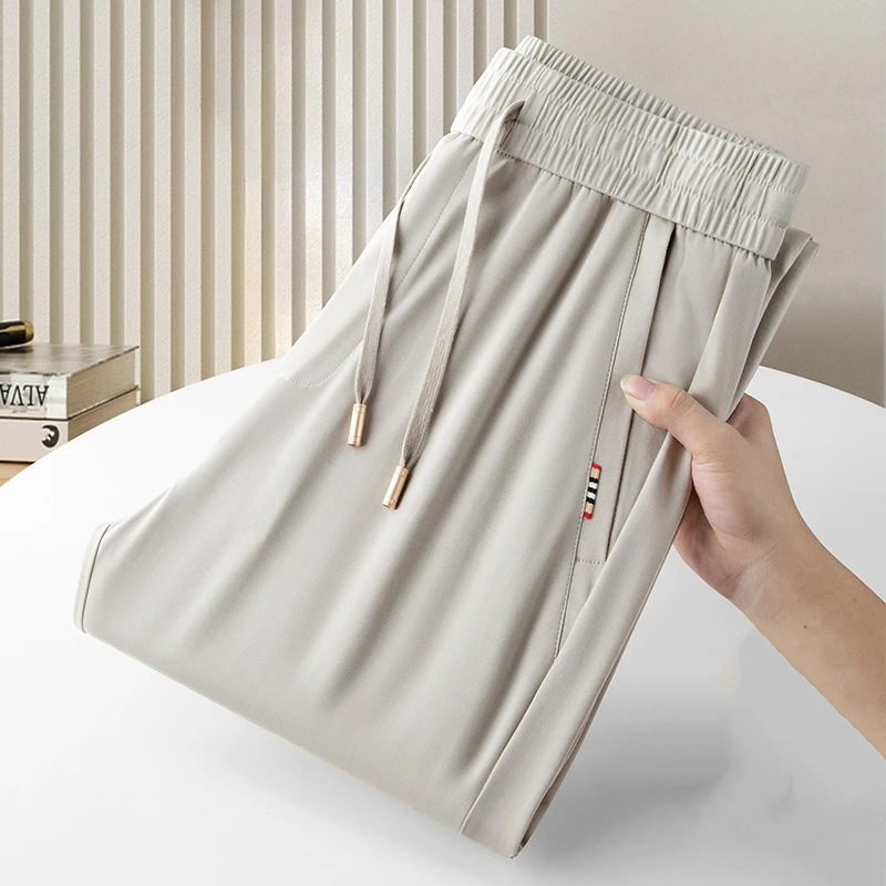 桑蚕丝休闲裤男夏季薄款宽松大码冰丝运动裤透气垂坠感速干男裤子