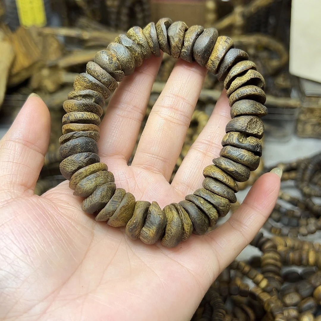 沉香手串沉水树丁包壳随形单圈35克