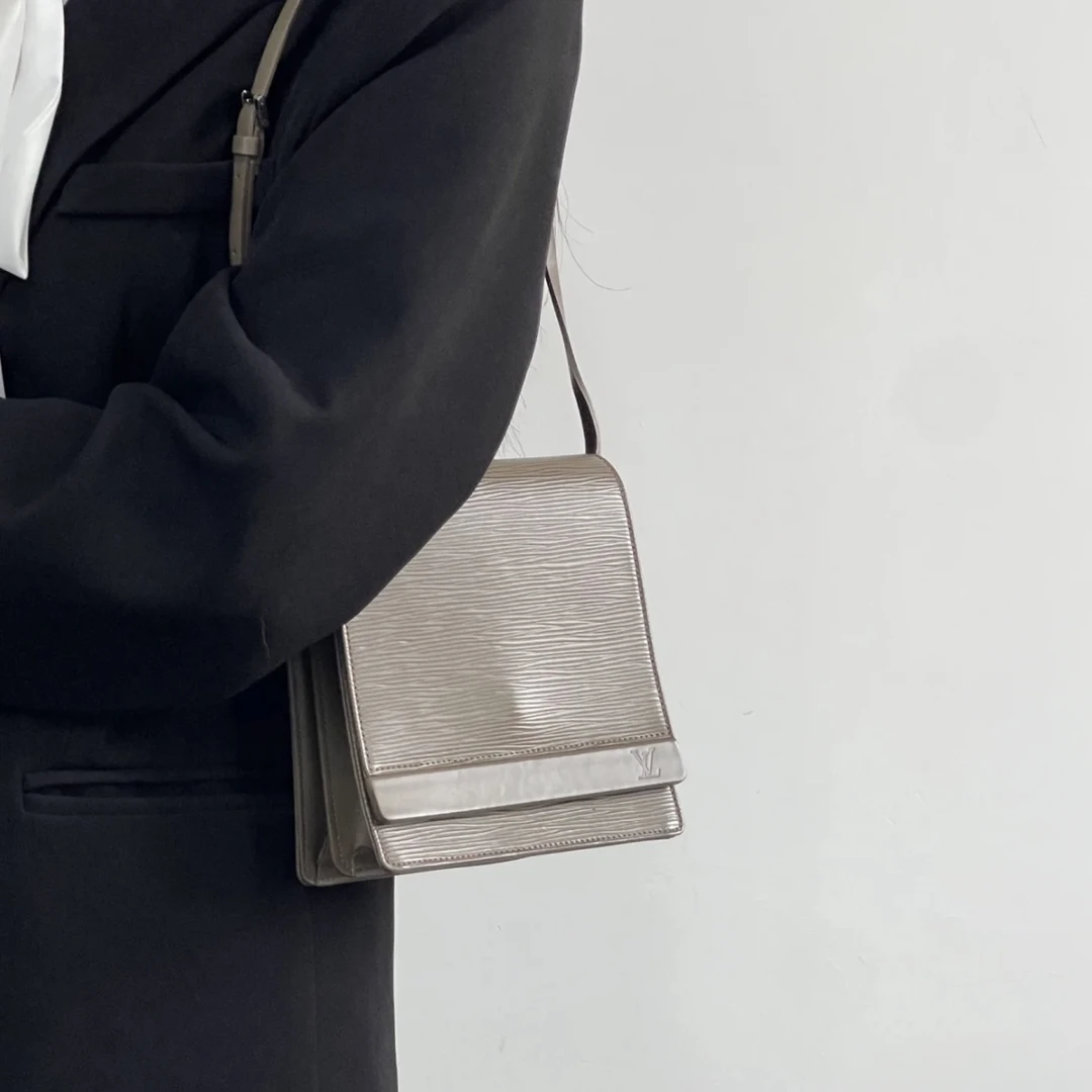 95新 LouisVuitton/路易威登 水波纹方盒子 全原