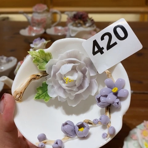 啦咯啦咯小杨呜呜图胡图图