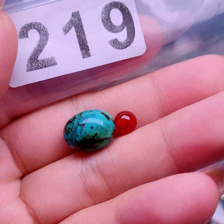 未镶嵌南红玛瑙珠宝奇石