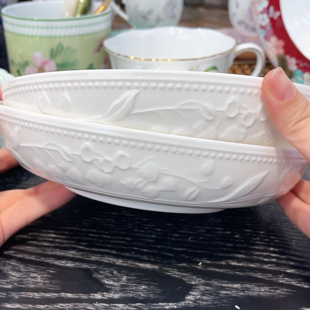 骨瓷两个汤菜盘———