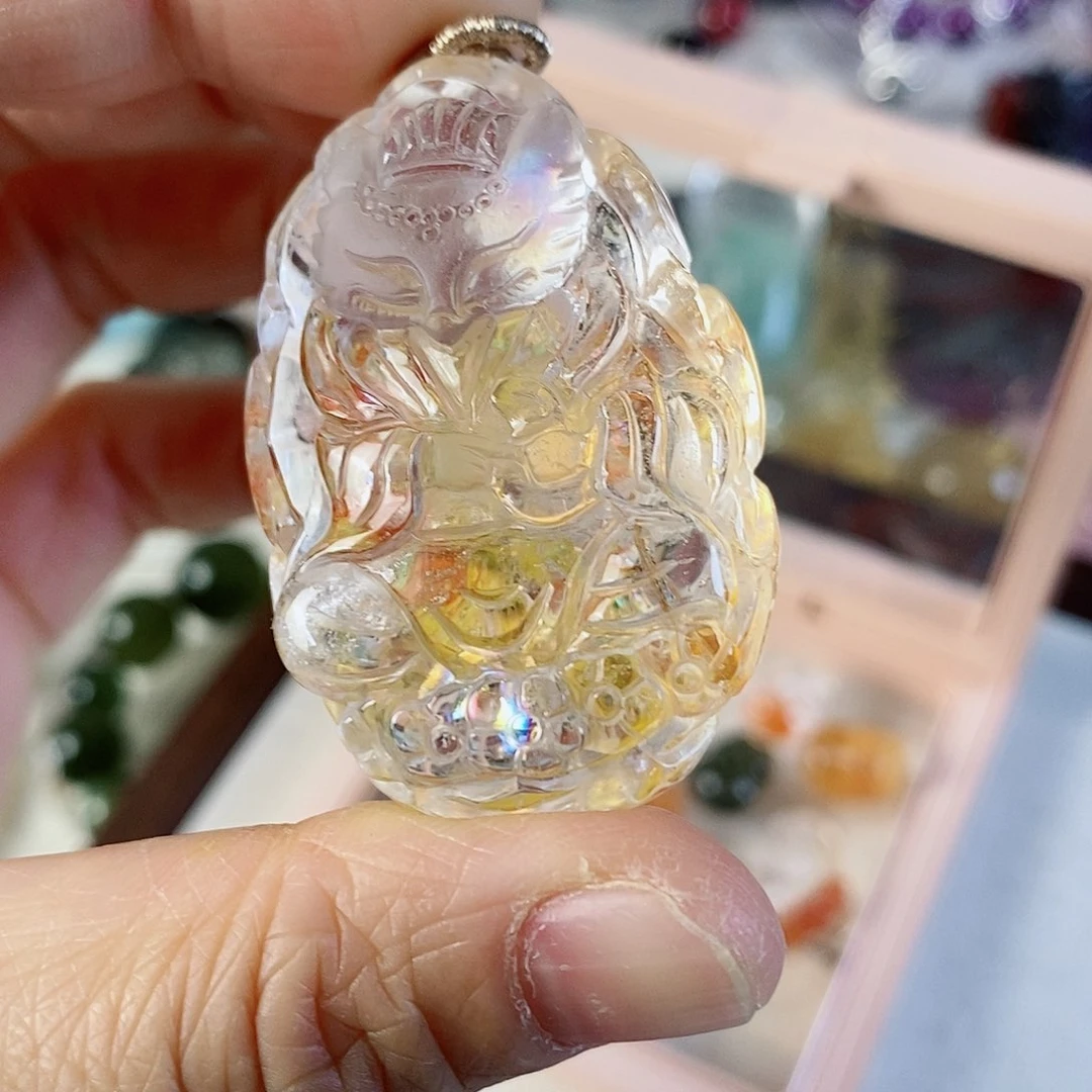 未镶嵌颈饰水晶福利