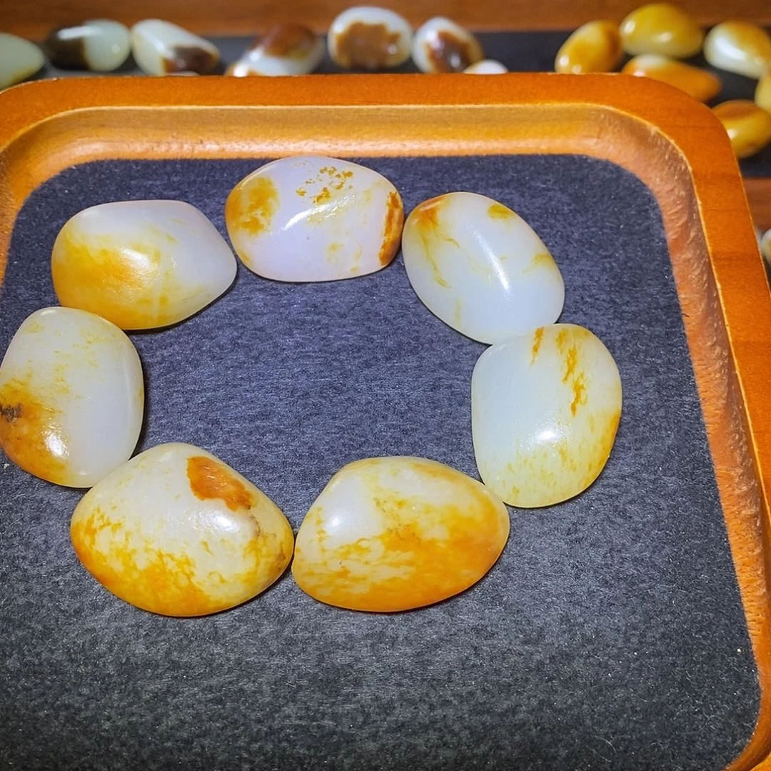 和田玉未镶嵌手链