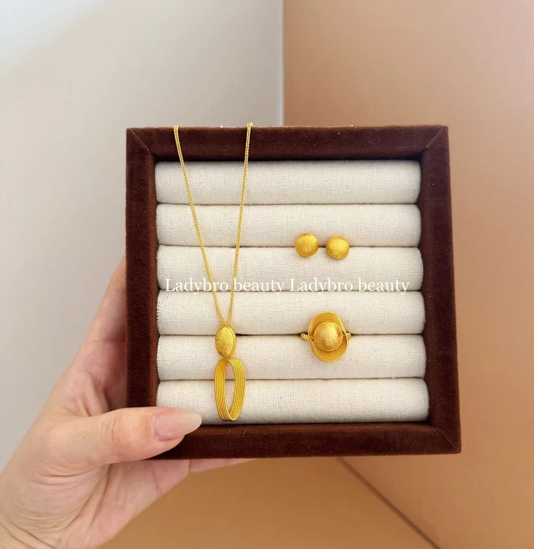 铜合金亚克力项链 高级感拉丝项链圆圈环环相扣三件套金色复古风