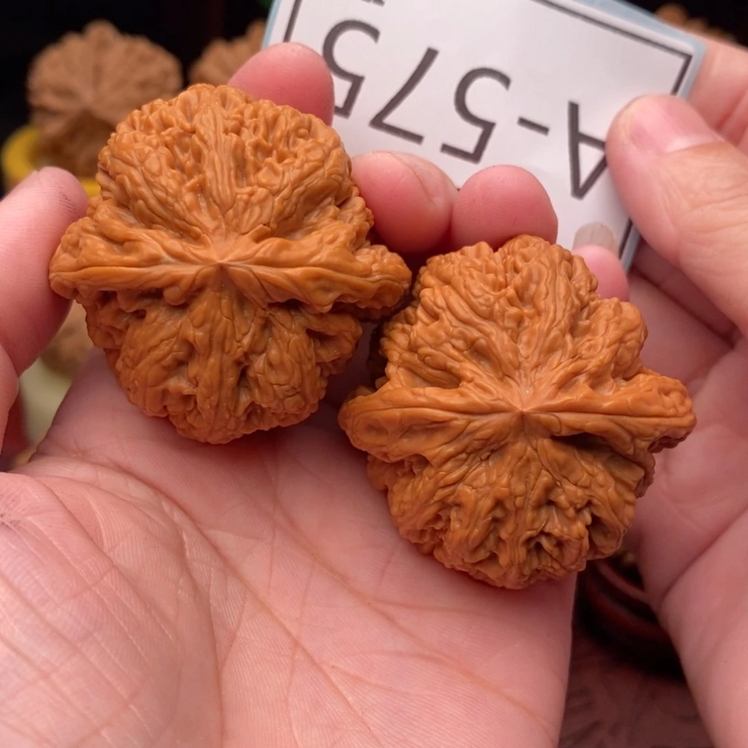 文玩核桃把件粗筋43