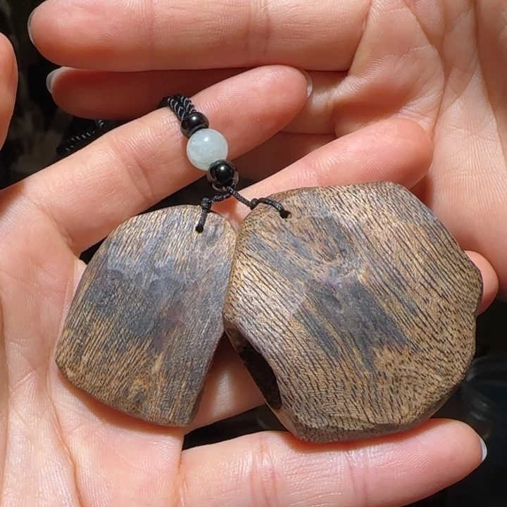 吊坠沉香海南老白棋15.3克