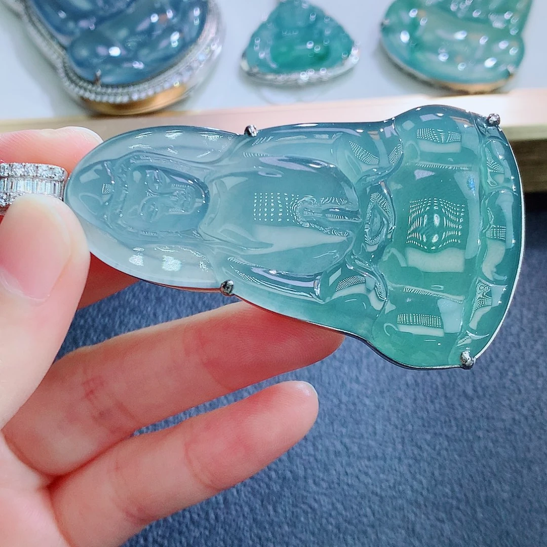 翡翠银S925镶嵌颈饰翡翠