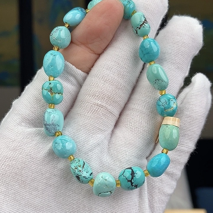 未镶嵌绿松石珠宝奇石