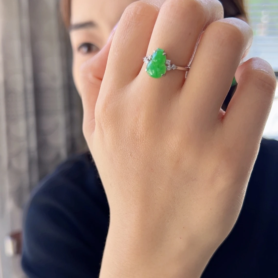 翡翠18K金镶嵌吊坠(不含链)天然翡翠葫芦戒指