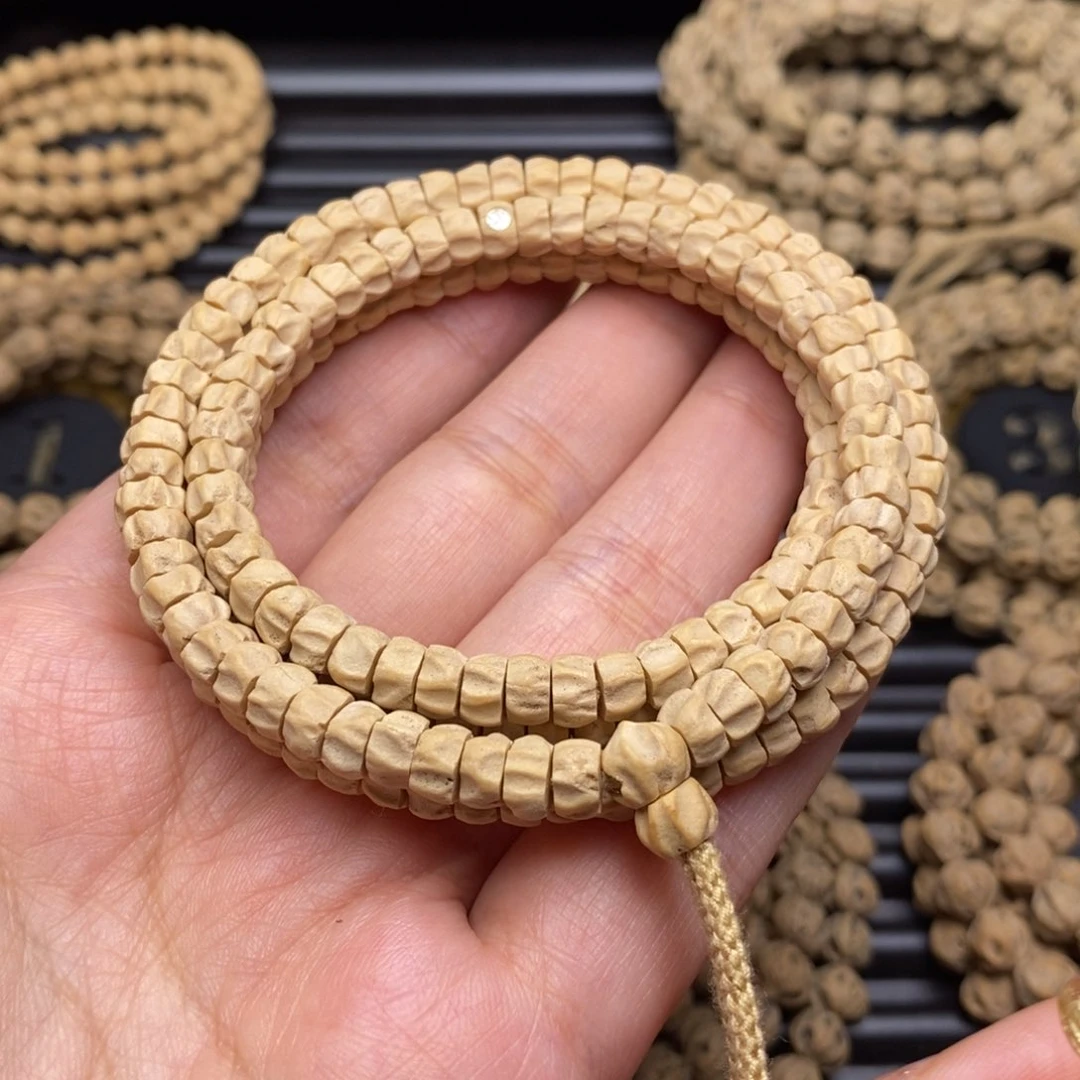 柏香籽/百香籽吊坠无**涯