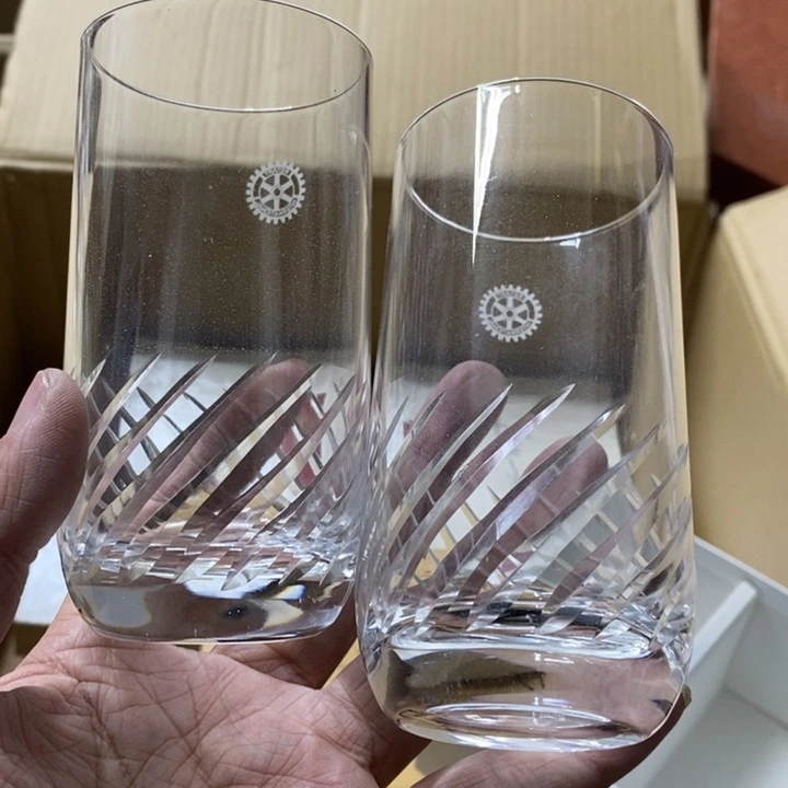 瓷片哈哈哈哈哈哈哈哈