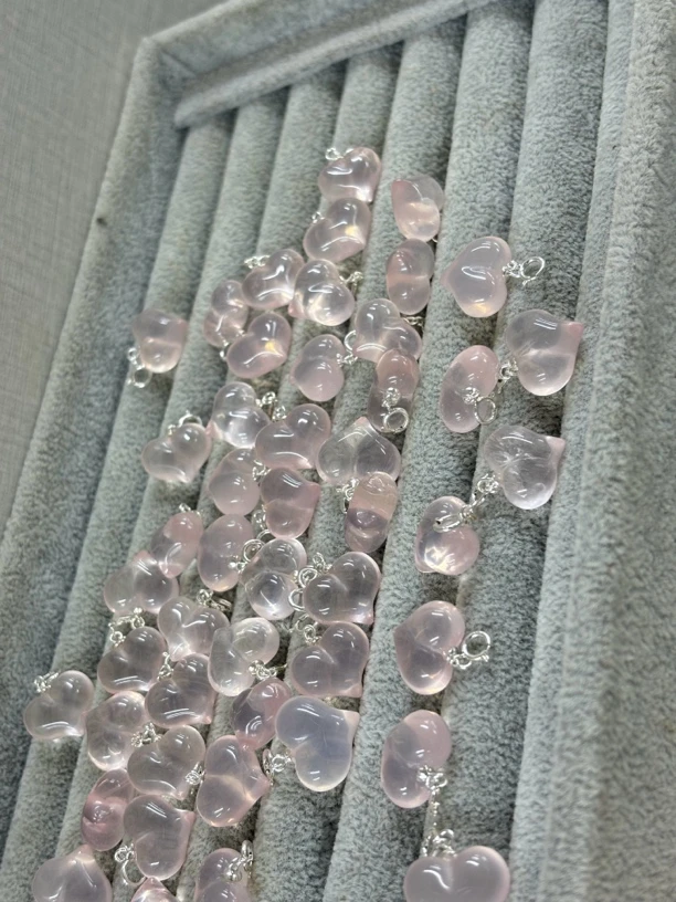 【默认棉裂】粉水晶屁桃吊坠 不含链 发货多样性 发其一