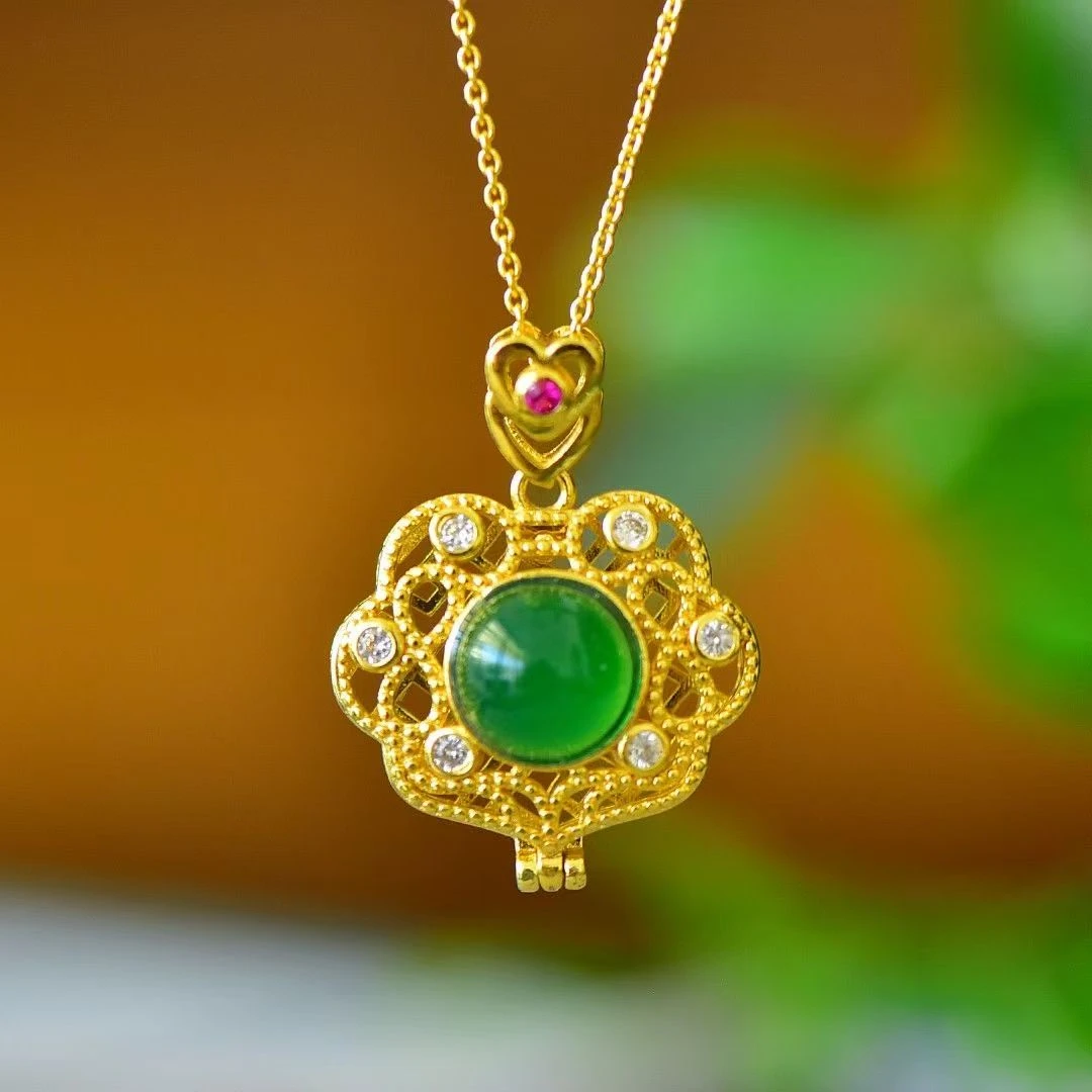 绿玛瑙镶嵌款香囊吊坠