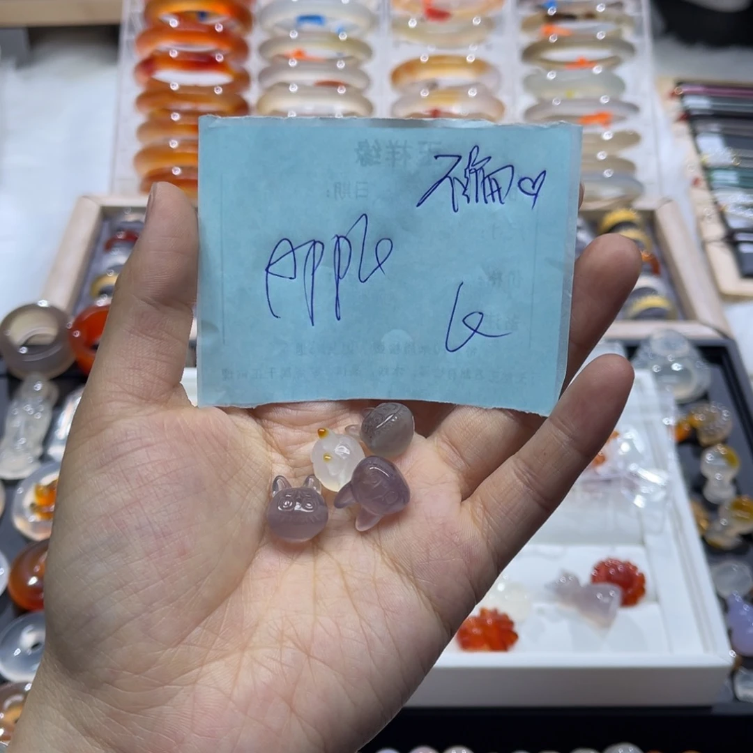 A***.玛瑙/玉髓戒指未镶嵌