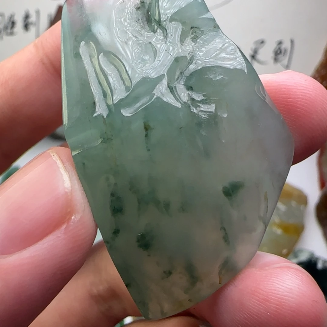 定制翡翠未镶嵌不包工