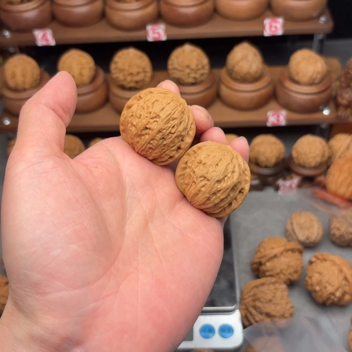 吊坠文玩核桃铁锤