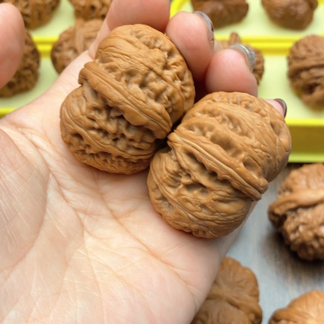 文玩核桃把件42尺球宝