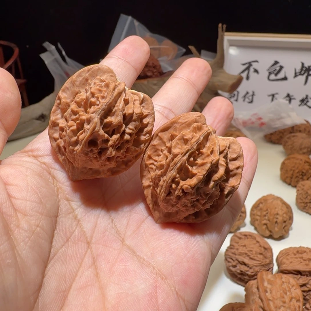 文玩核桃把件徵**r包邮刀子