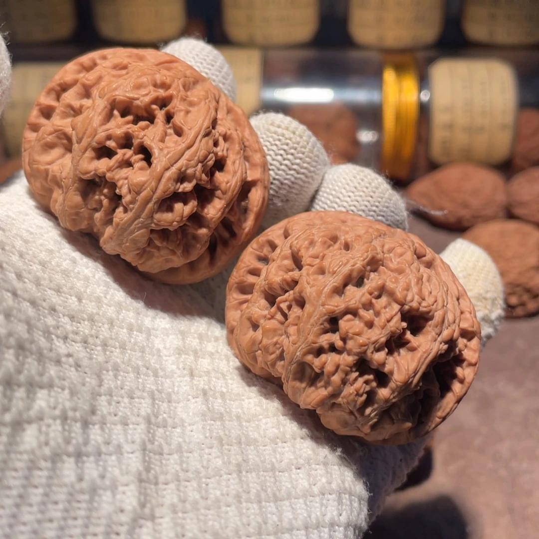 文玩核桃把件49球筋