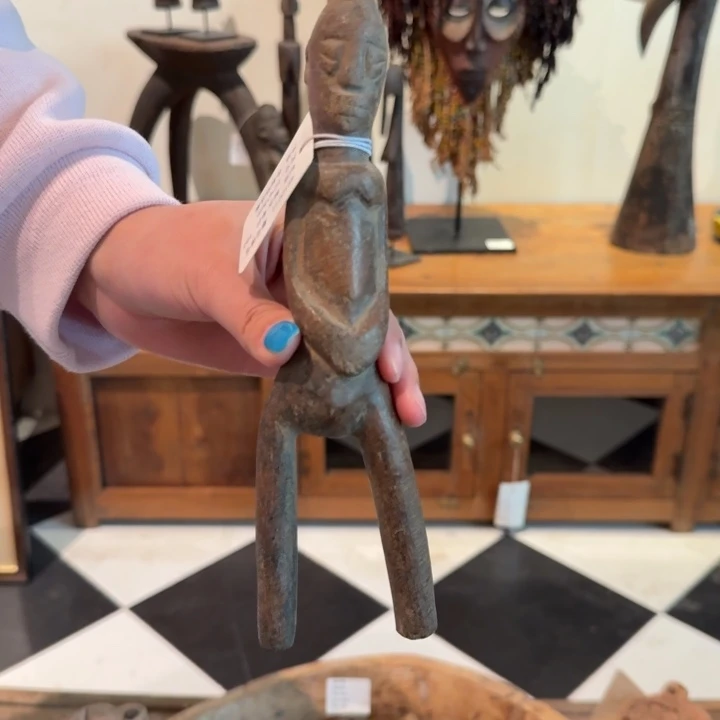 瞧***乔黑胡桃木家具等行业的发展