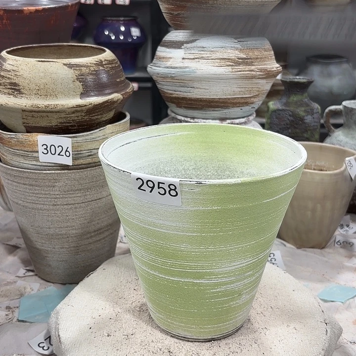 摆件高17，口17，无孔2958