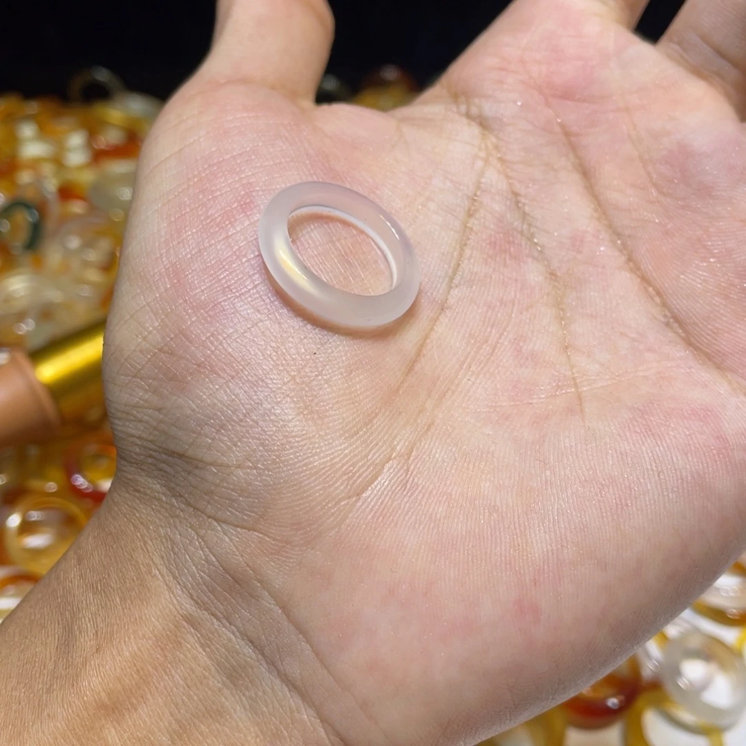 玛瑙/玉髓未镶嵌戒指202号港13 默认瑕疵