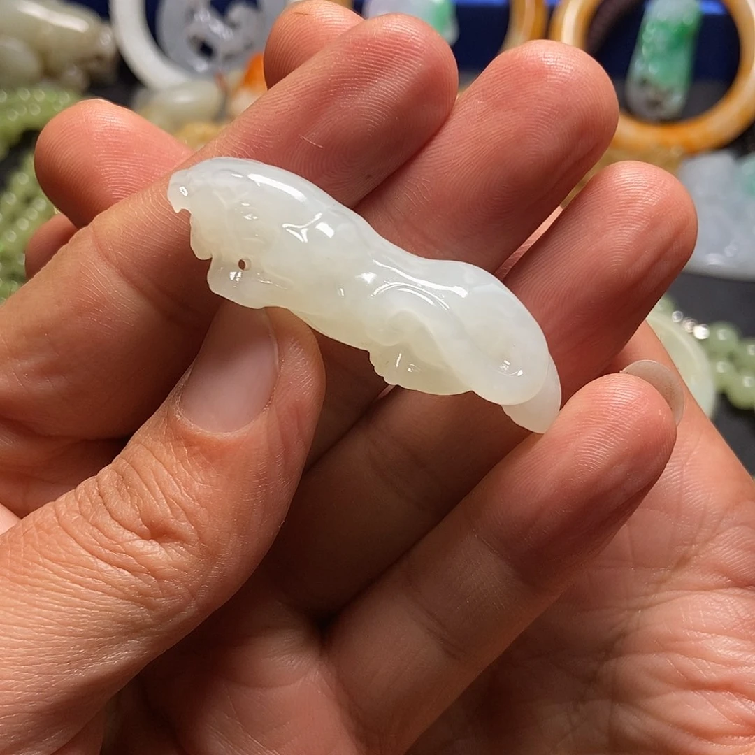 未镶嵌和田玉挂件