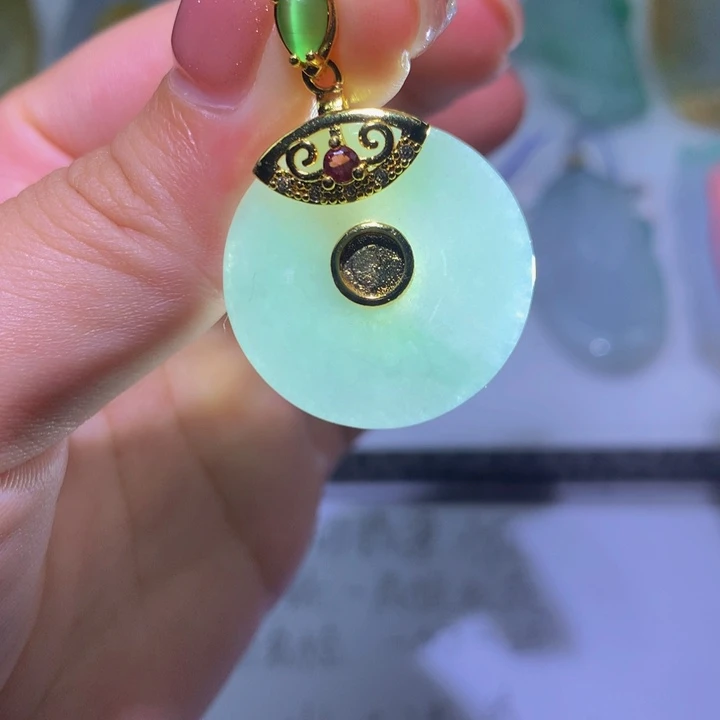 翡翠戒指未镶嵌平安扣