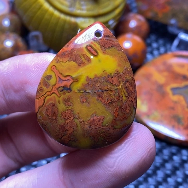 玛瑙/玉髓颈饰未镶嵌