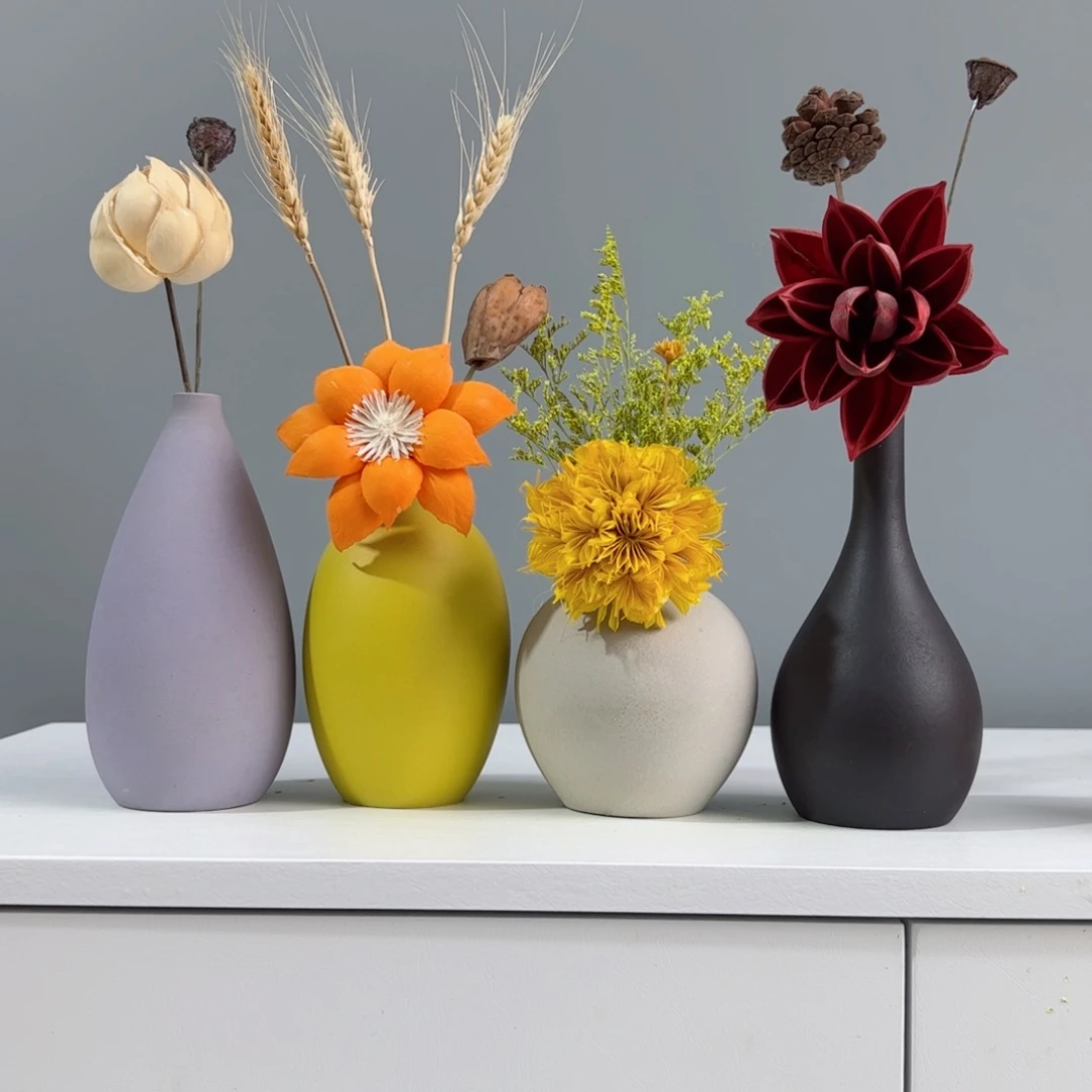 摆件陶瓷小花瓶摆件含花总高约20-30cm
