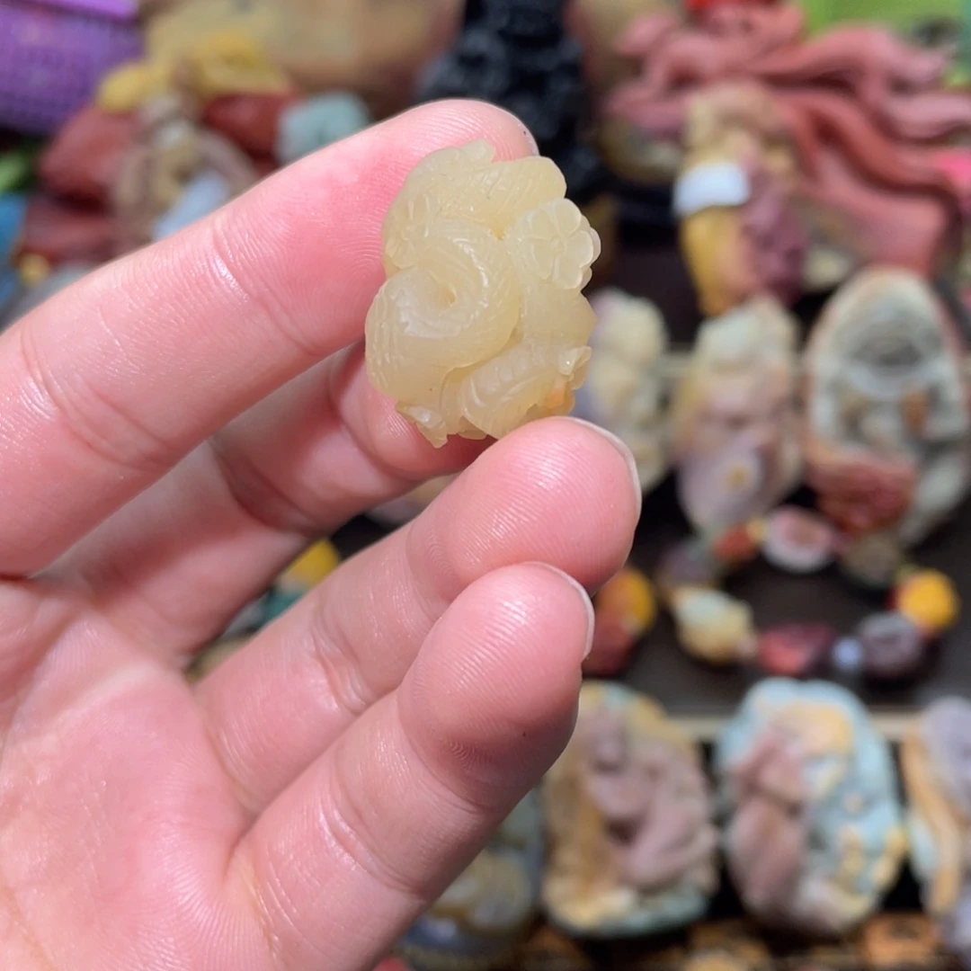 石英质玉未镶嵌手链