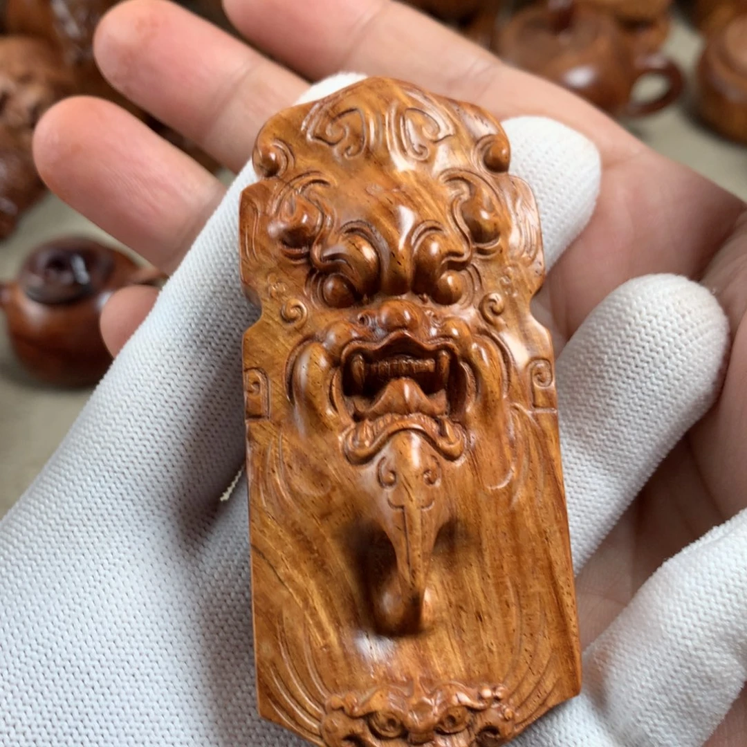 黄花梨/降香黄檀兽牌把件