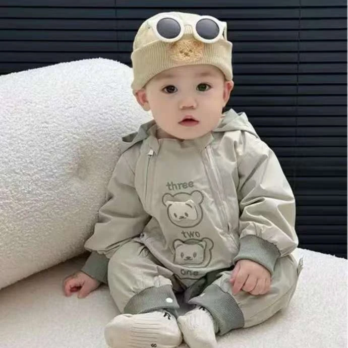 2025秋款三只小熊卡通婴童爬爬服