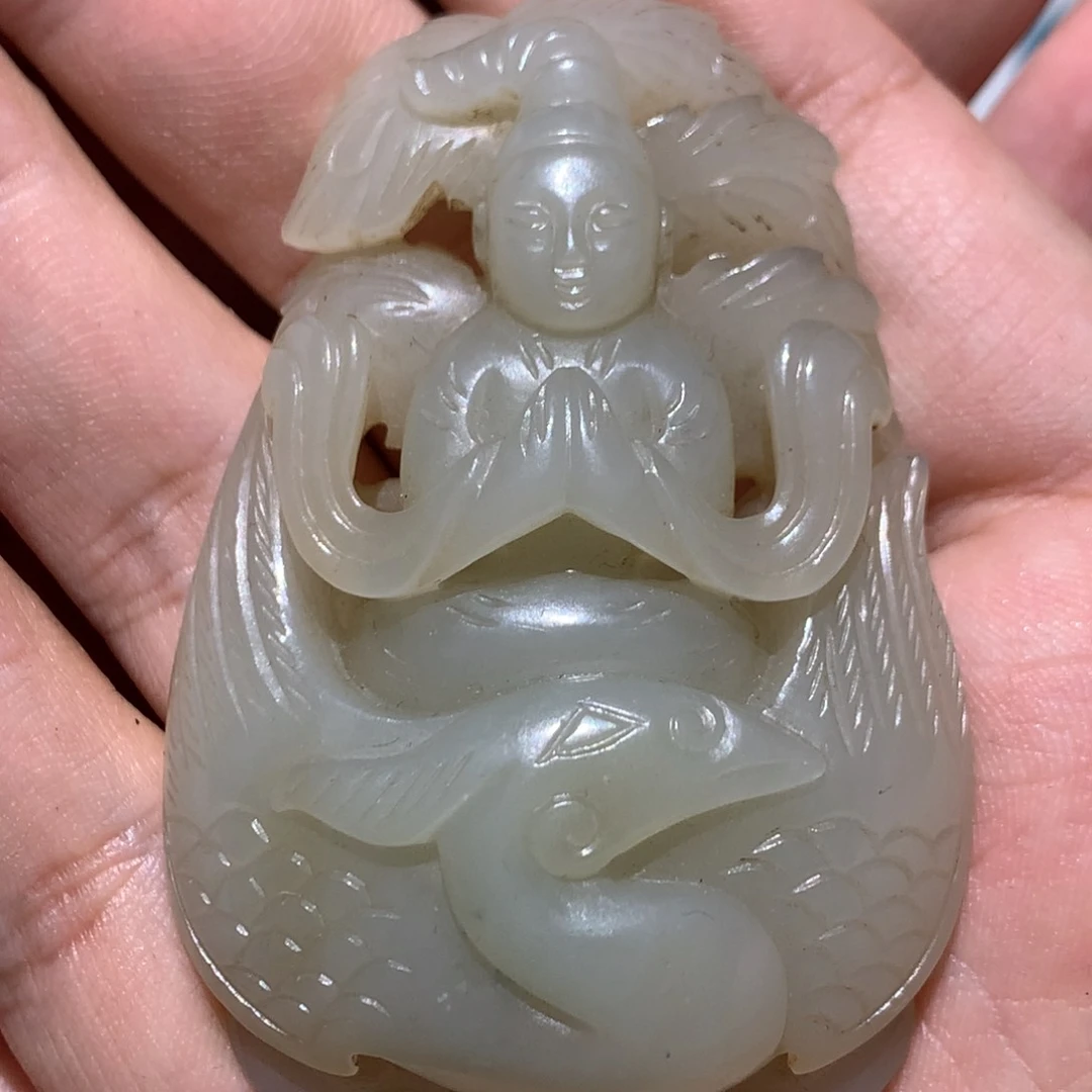 和田玉（糖玉）颈饰未镶嵌岁**声