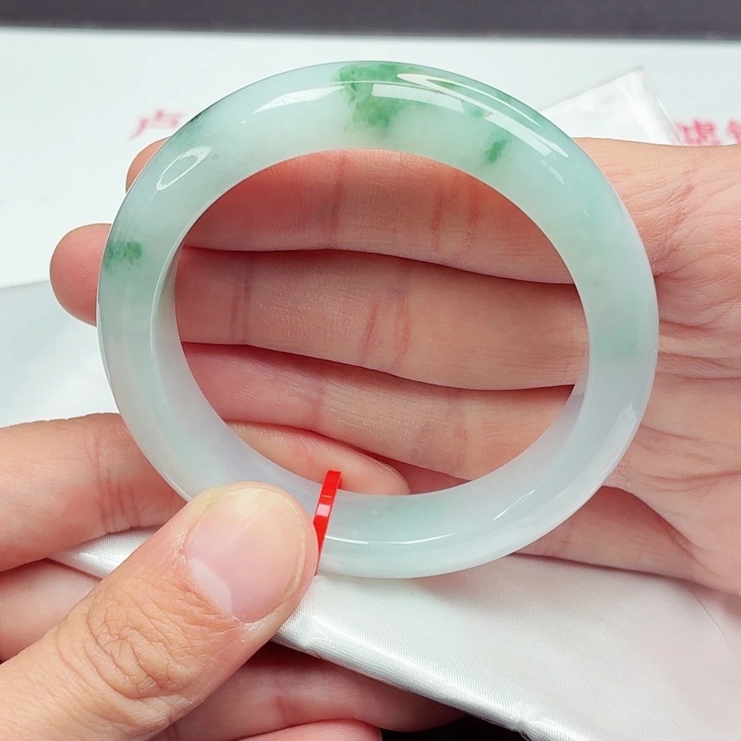 翡翠未镶嵌手镯54圈