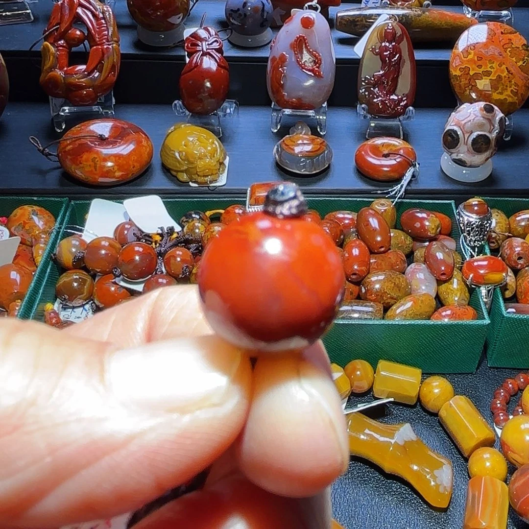 君***笑玛瑙/玉髓未镶嵌吊坠(不含链)