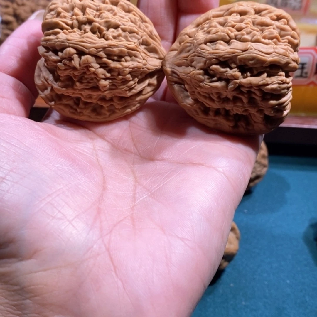 【闪购商品】文玩核桃吊坠时**声虎头王