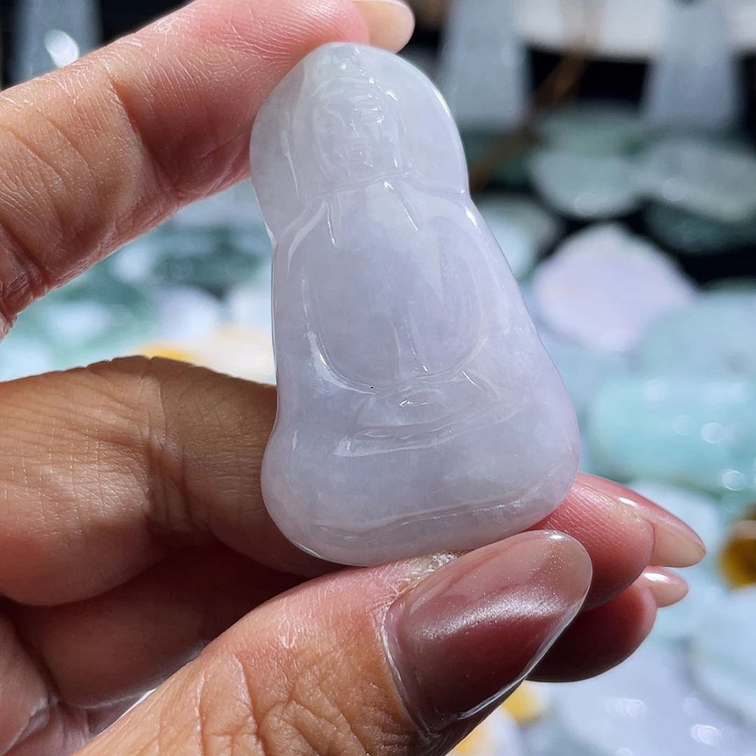 翡翠未镶嵌颈饰素衣