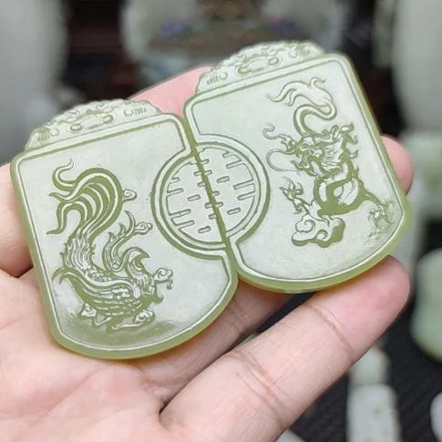 未镶嵌和田玉挂件