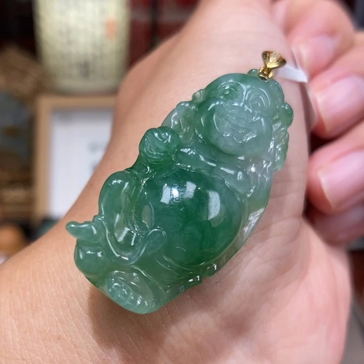 【闪购商品】颈饰18K金镶嵌翡翠87