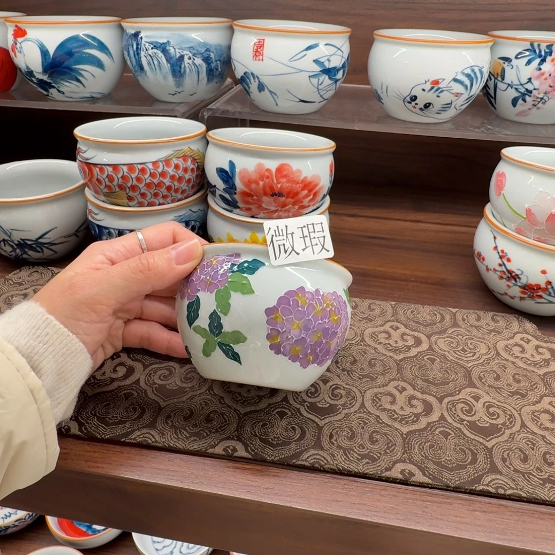 釉下手绘茶具微瑕