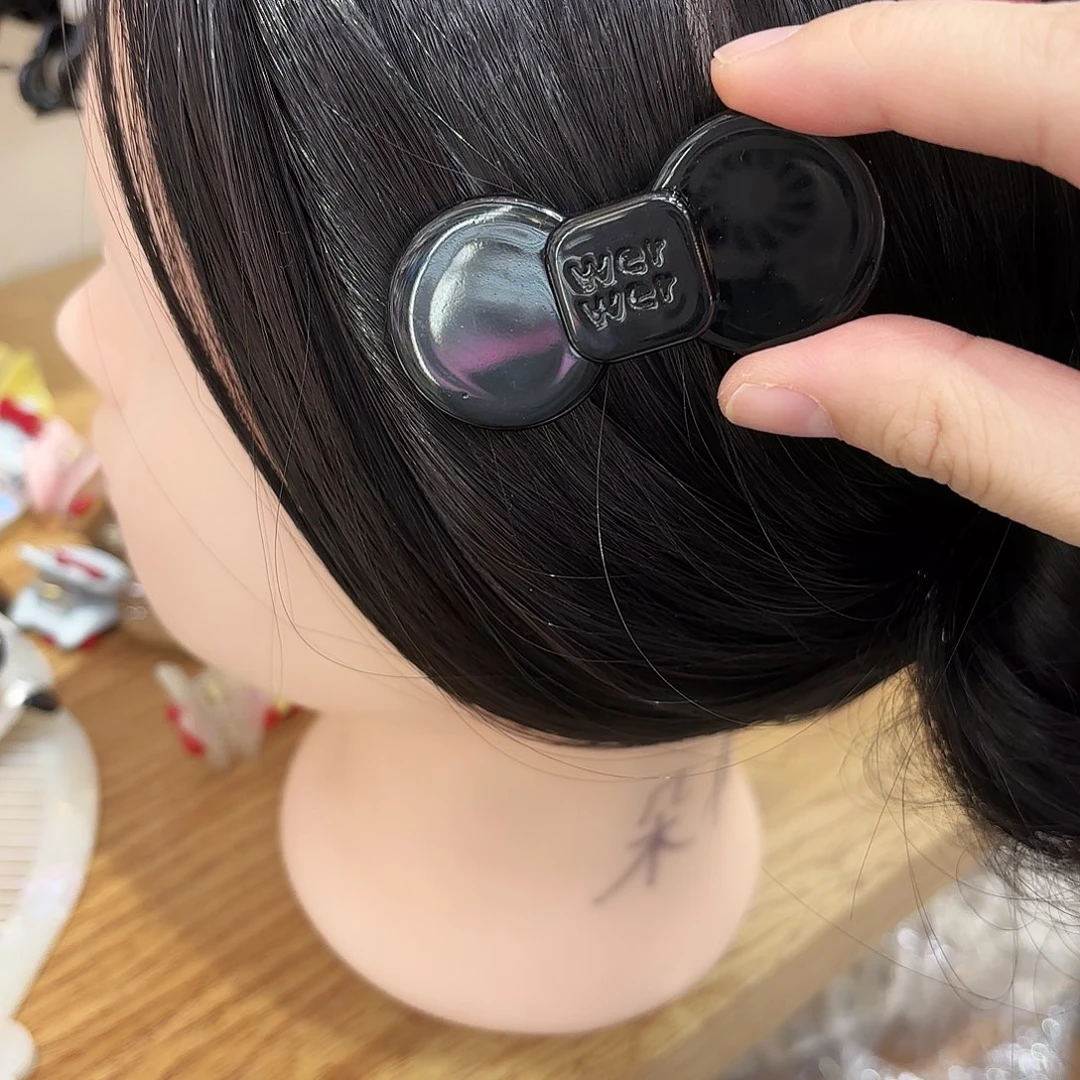 皮质铁合金中号黑色蝴蝶结