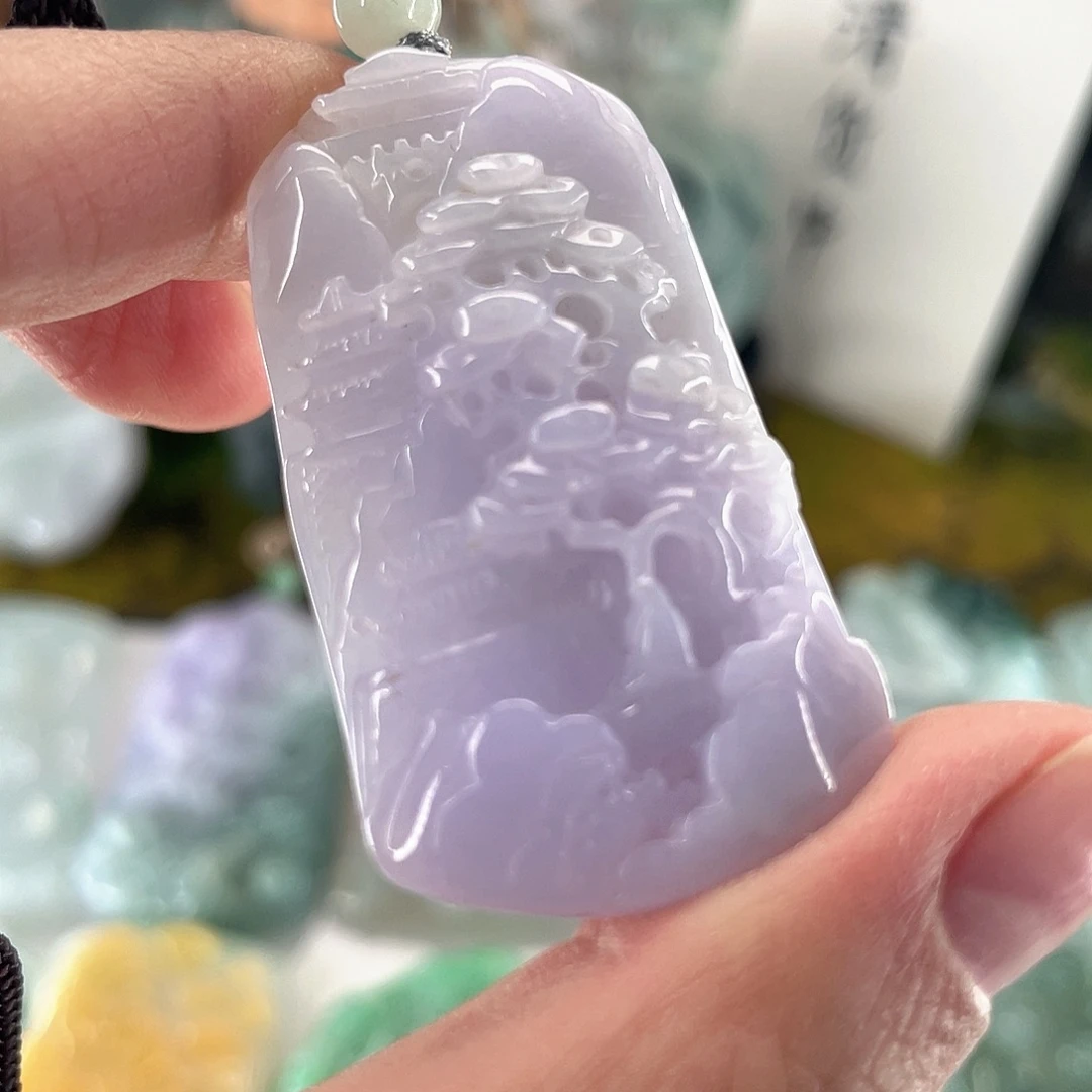 翡翠未镶嵌颈饰山水牌